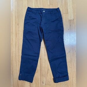 Women’s Tommy Hilfiger Navy Blue Capri Pants NEVER WORN